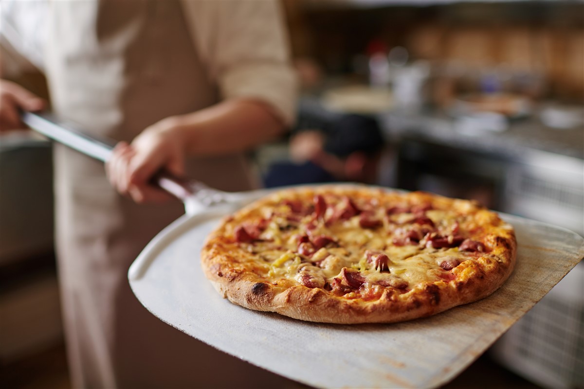 meilleure pelle à pizza en inox
