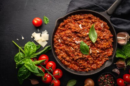 classic italian bolognese sauce