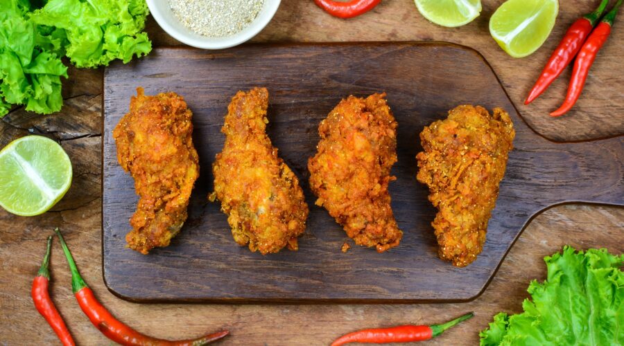 Fried spicy Chicken with roasted rice powder