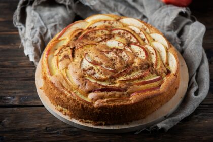 homemade apple cake